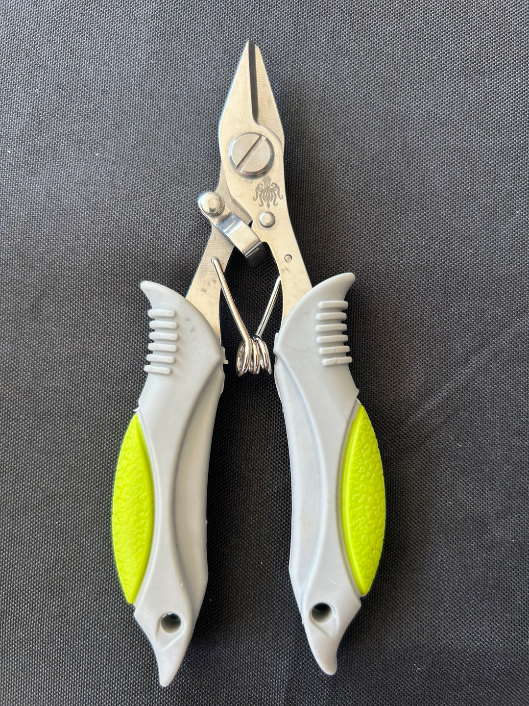 Odyssea Braid Snips
